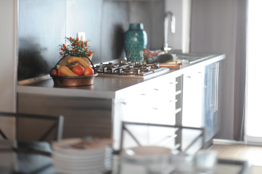 Monte Maino Bed & Breakfast Desenzano del Garda Phòng bức ảnh