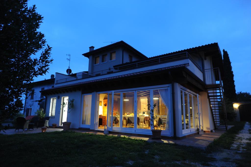 Monte Maino Bed & Breakfast Desenzano del Garda Ngoại thất bức ảnh