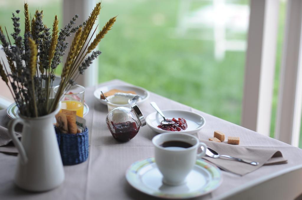 Monte Maino Bed & Breakfast Desenzano del Garda Ngoại thất bức ảnh