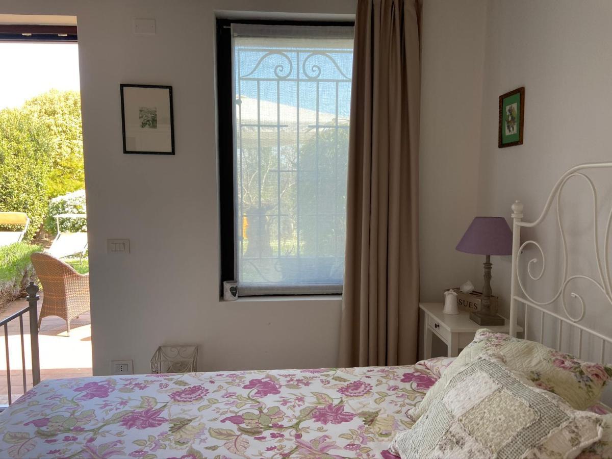 Monte Maino Bed & Breakfast Desenzano del Garda Ngoại thất bức ảnh